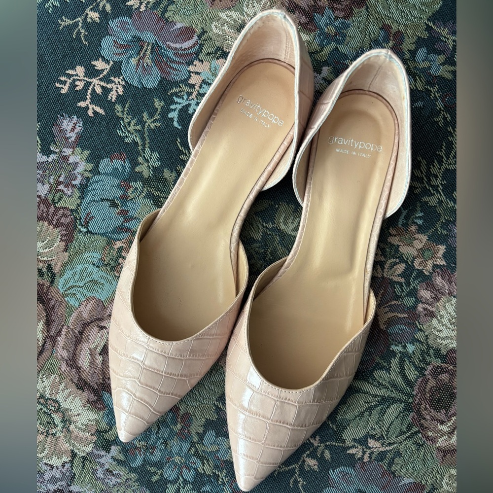 GRAVITYPOPE Nude D’Orsay Crocodile Leather Flats EU39 US8 Made in Italy